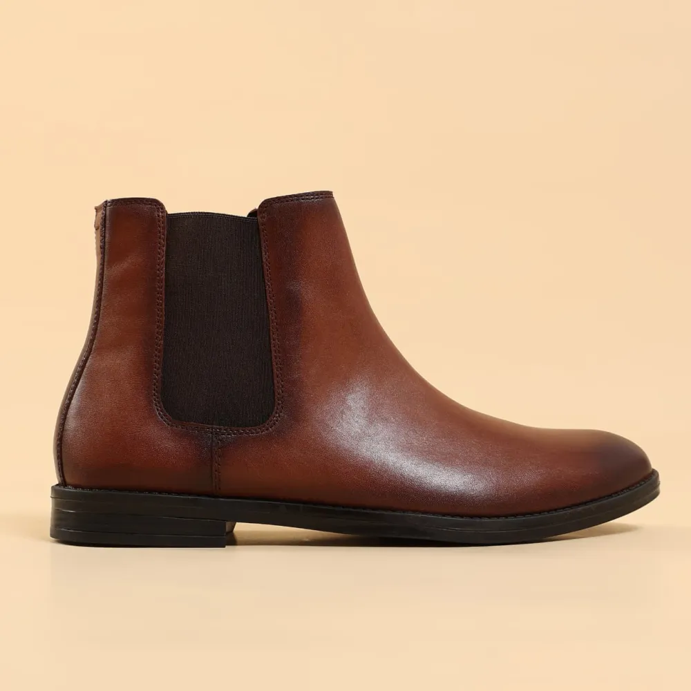 Men's Relaxed Everyday Pull On Leather Chelsea Boots