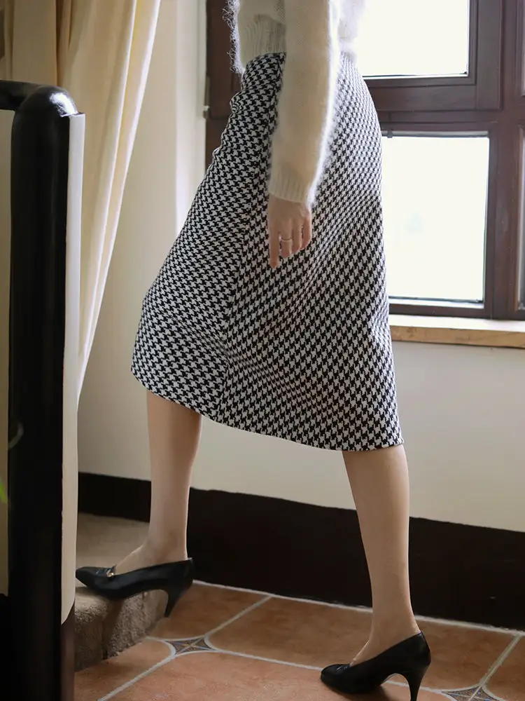 Cozy Light Everyday Casual Straight Skirt
