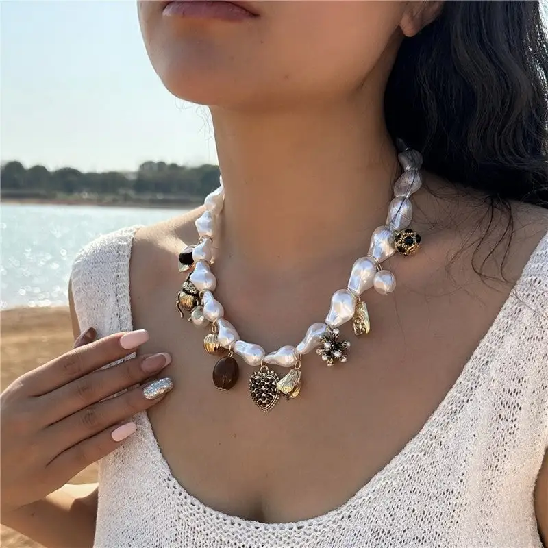 Pearl Multi Pendant Beaded Necklace