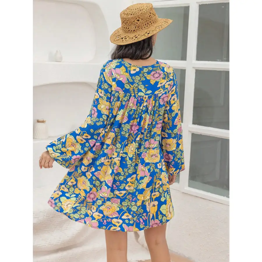 Soft Everyday V-Neck Balloon Sleeve Mini Dress