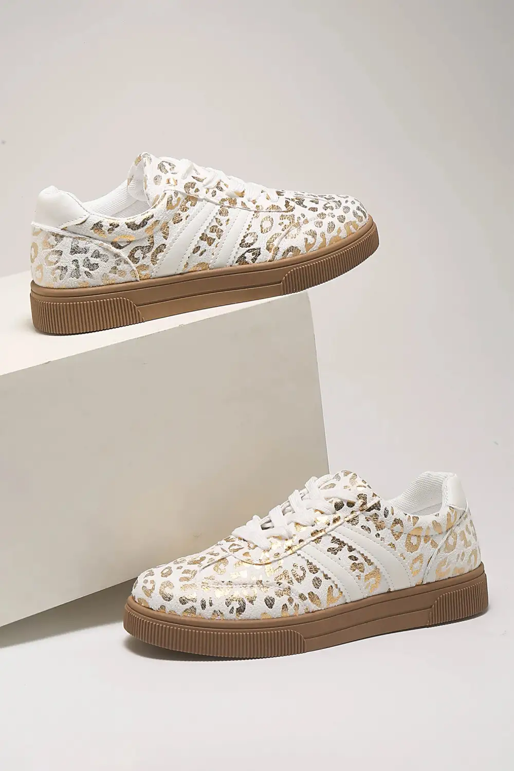 Leopard Metallic Accent Lace-Up Casual Sneakers