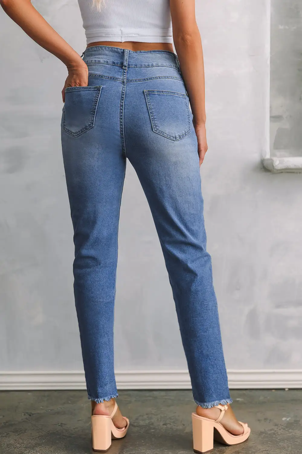 Women's Double Button Raw Hem Slim Fit Jeans