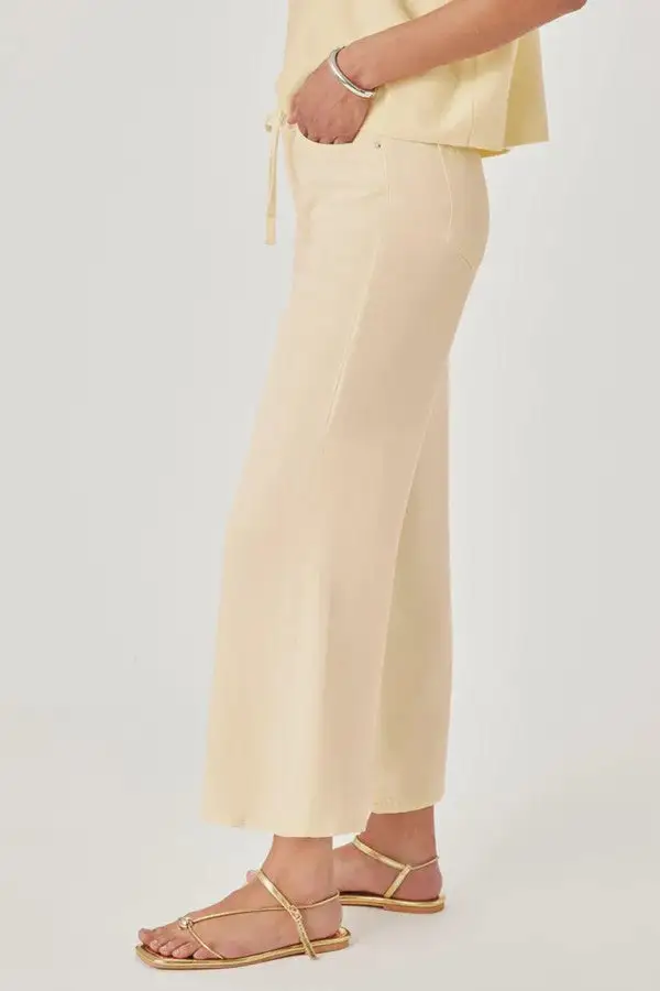 Cream Lounge Denim Crop Pants