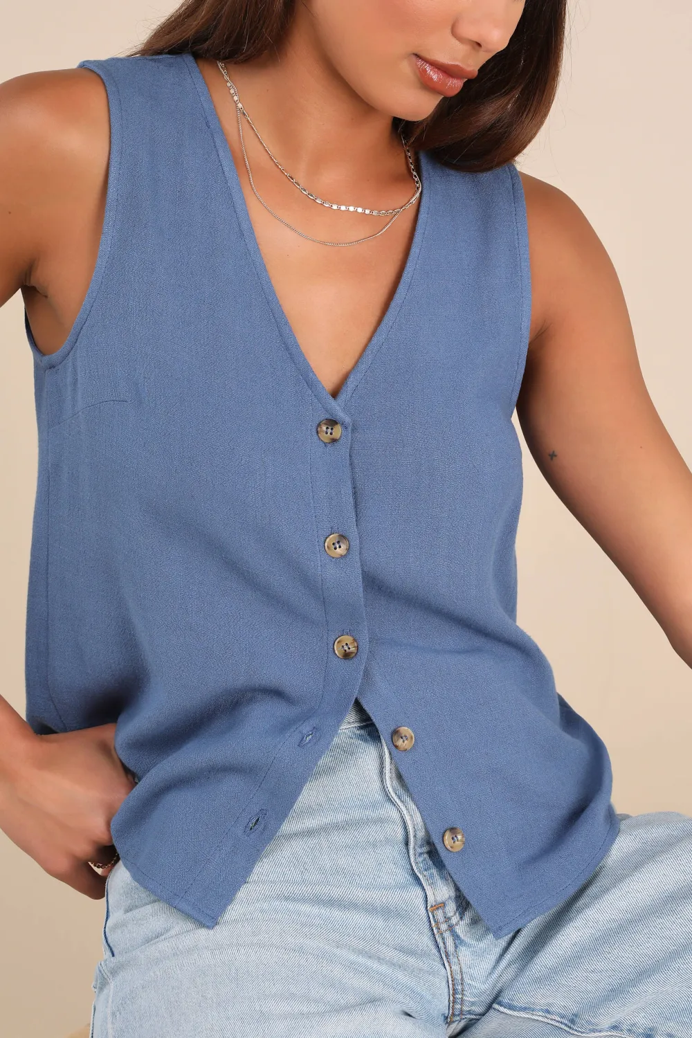 Casual Style Linen Sleeveless Button-Front Top