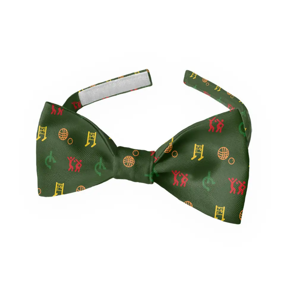 Lawn Games with Friends Pattern Bow Tie