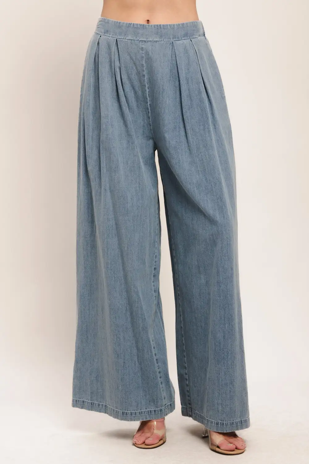 Denim Wide Leg Relaxed Fit Pleated Jeans