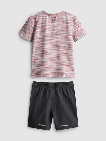 1.5-7yrs | Active T-Shirt and Shorts detail 1