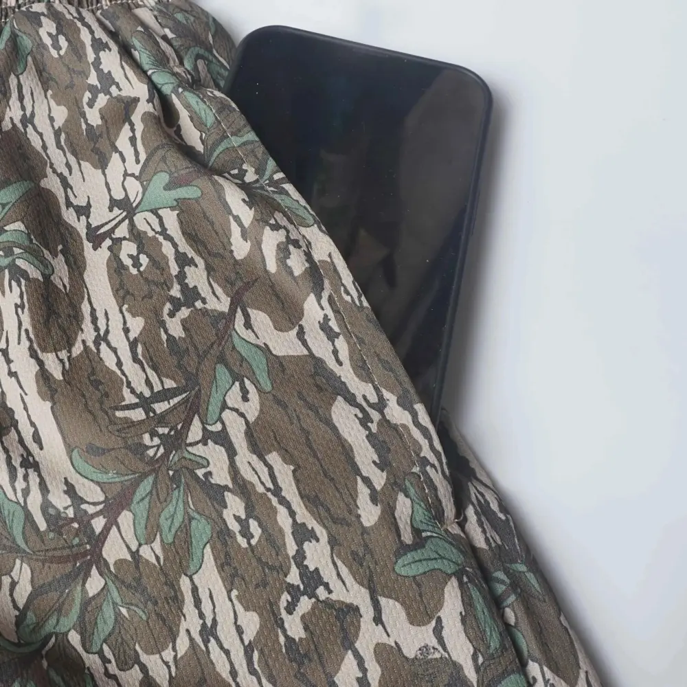 Men's Camo Camo Shorts With 5 Inch Inseam