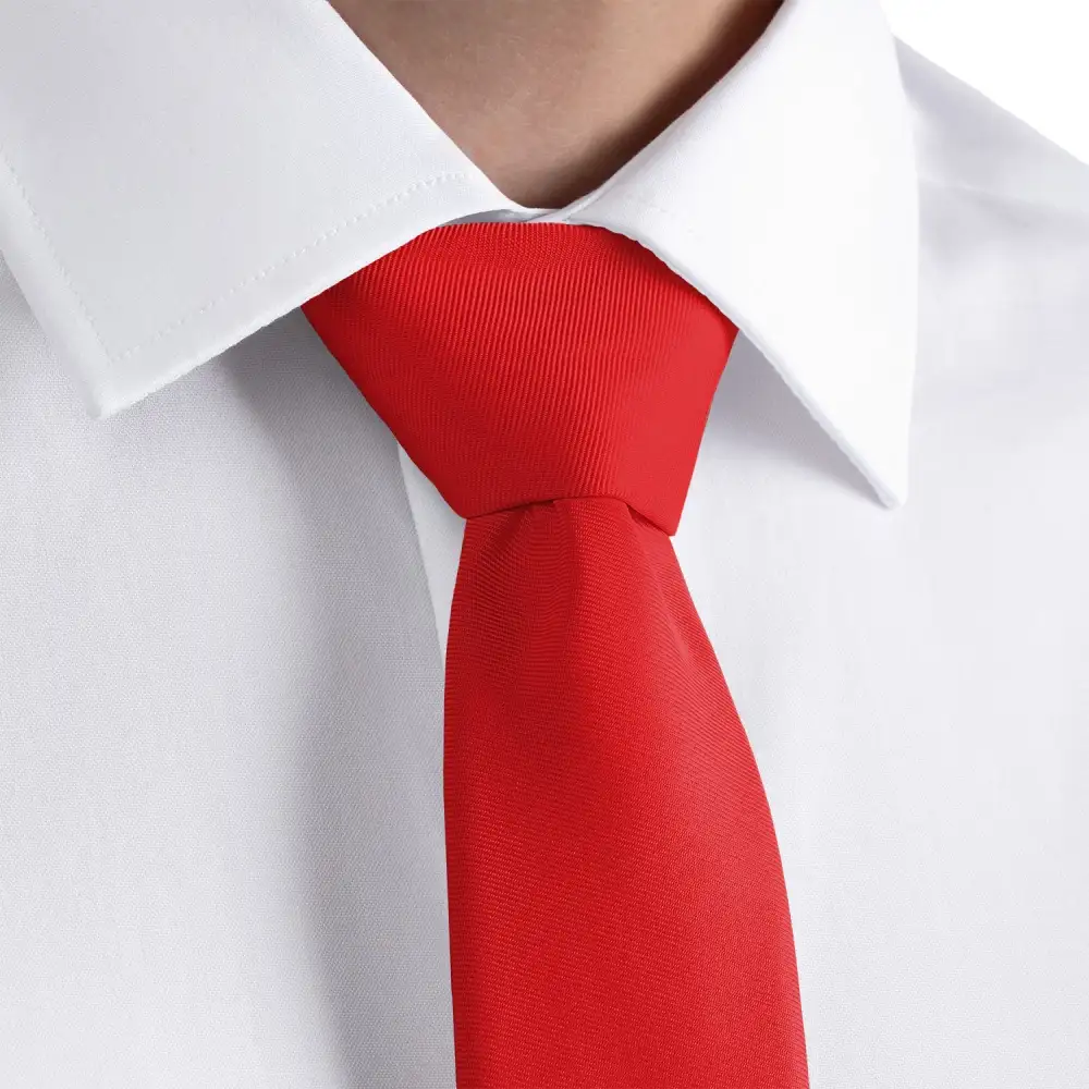 Distinctive Solid Motif Necktie