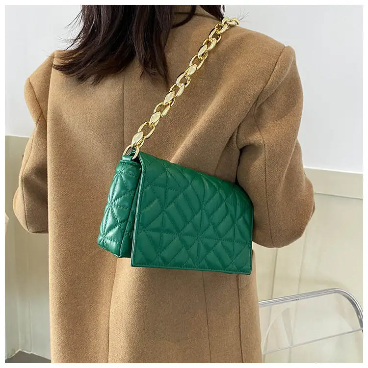 Simple Thick Chain One Shoulder Underarm Handbag