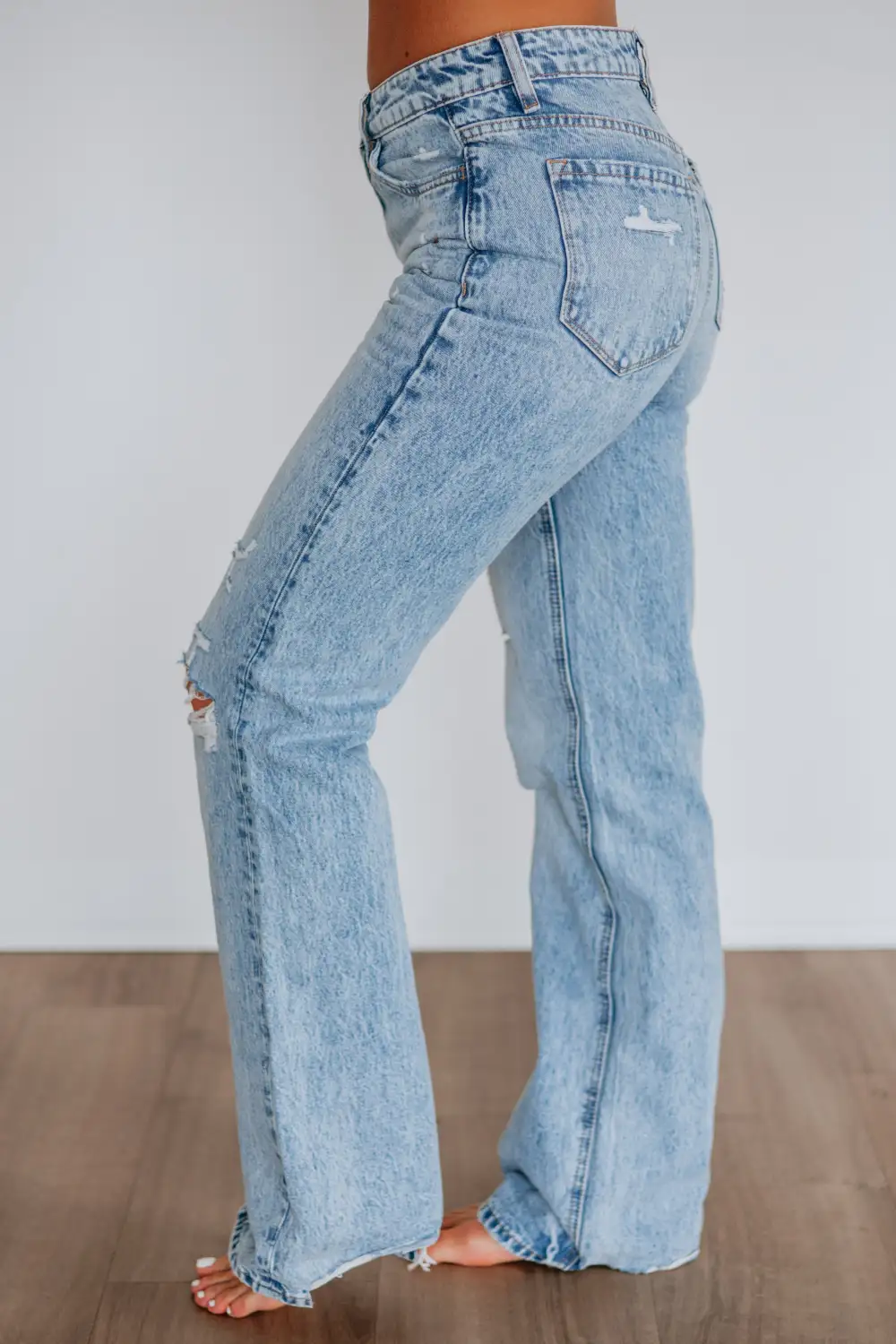 Women's High Rise Wide Leg Frayed Hem Jeans
