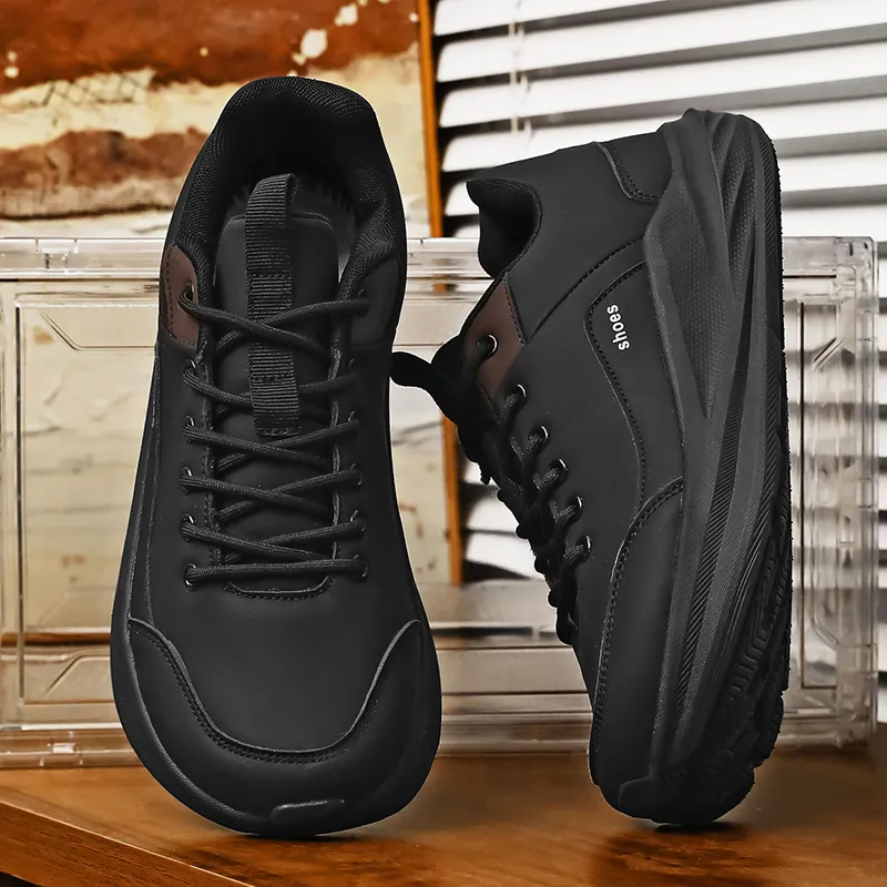 Men's Grip Sole Walking Shoes