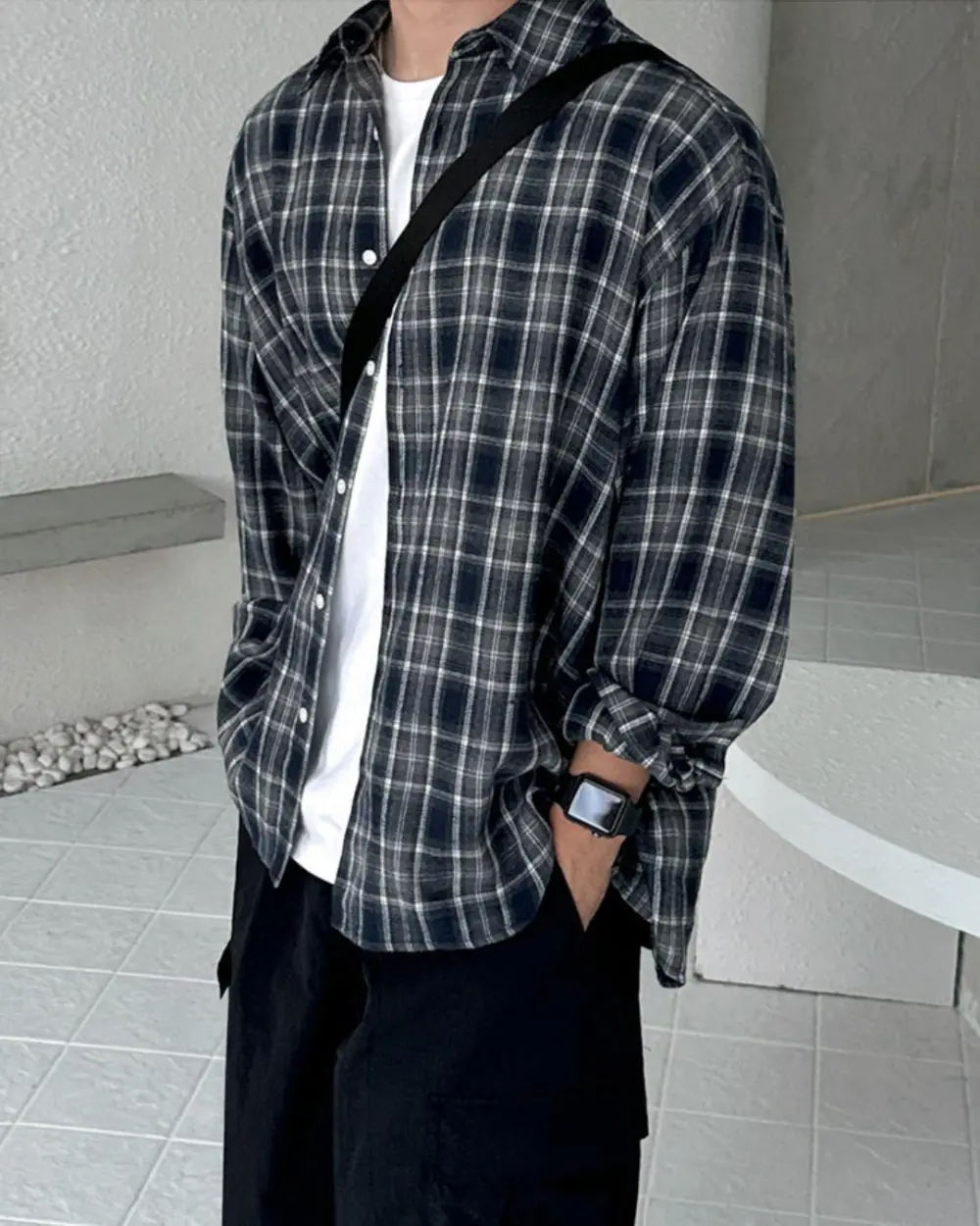 Casual Buttoned Plaid Shirt