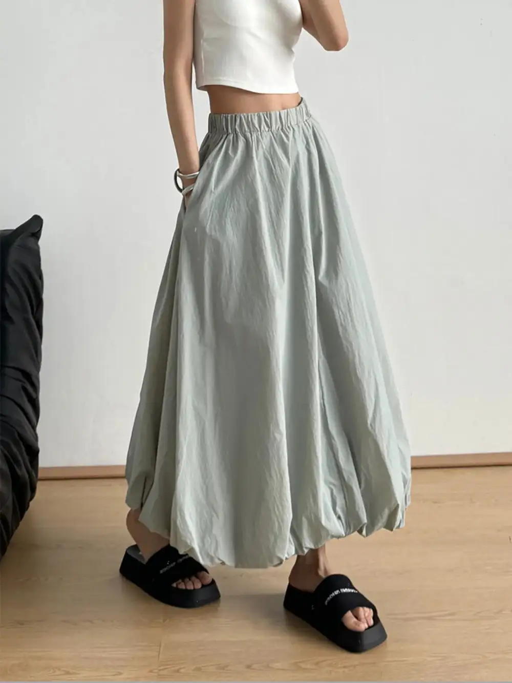 Structured Drawstring Pocket Detail Skirt