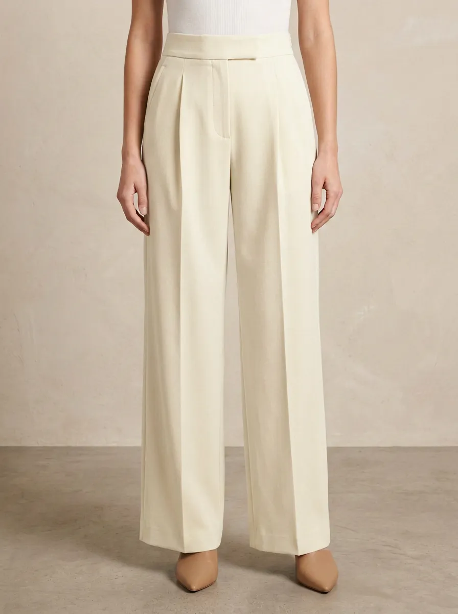 Everyday Look Pleated Wide-Leg Trousers