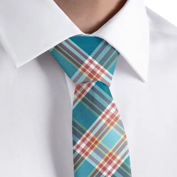 Refined Plaid Design Necktie