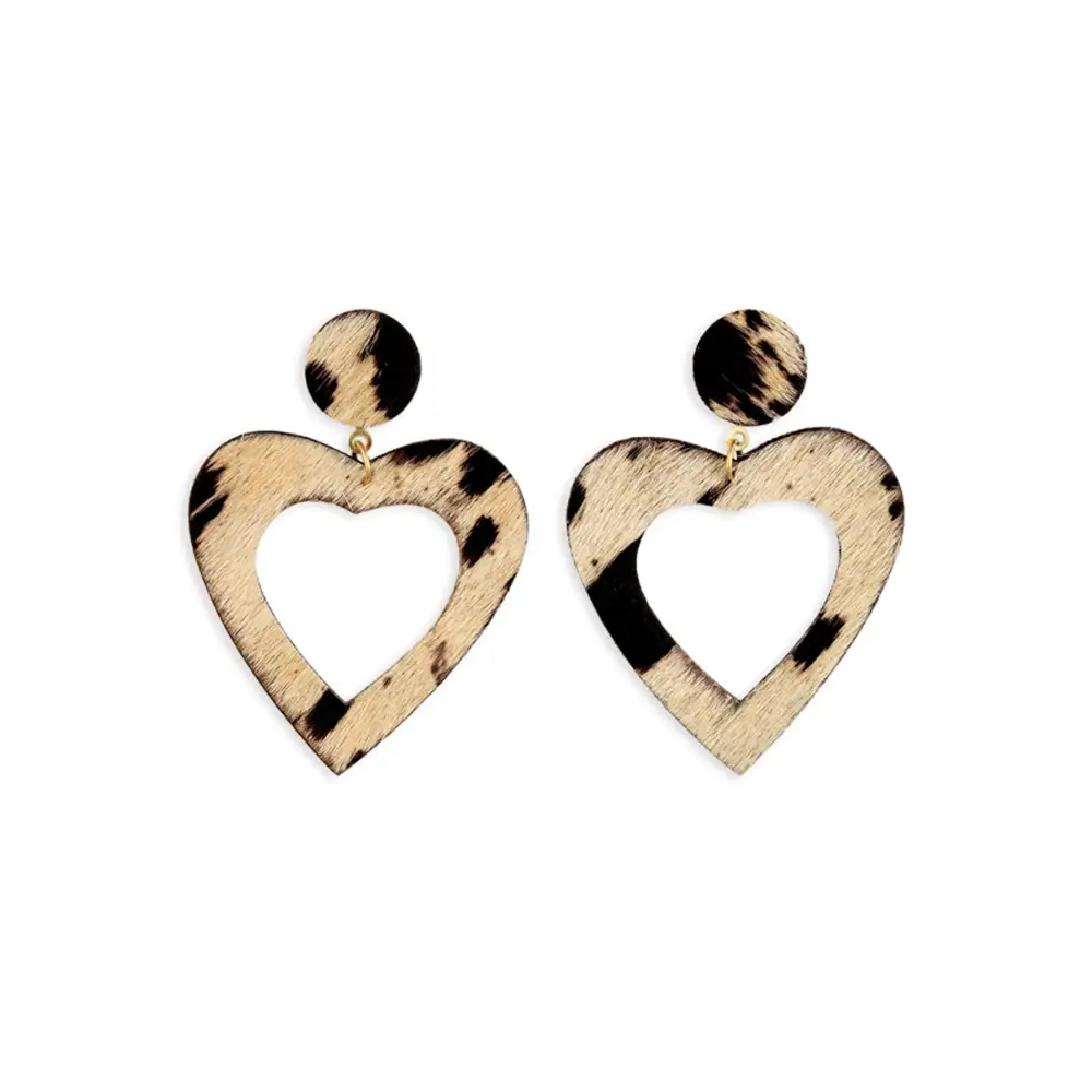 Elegant Decorative Artful Heart Earrings