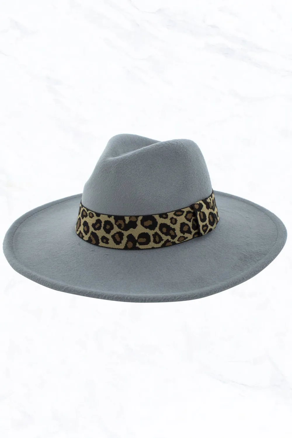 Big Brim Peach Heart Top Jazz Hat Wide Leopard Belt
