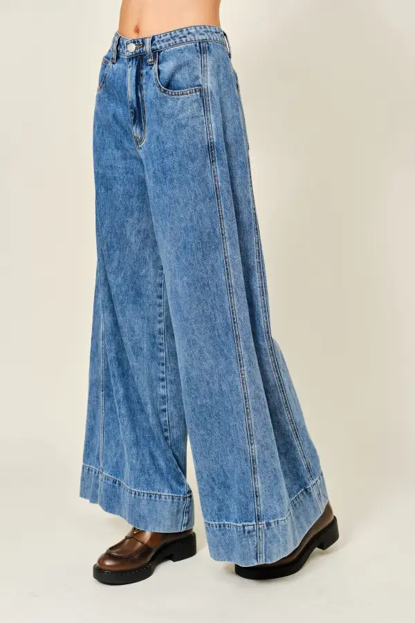 Women's Seam-Detail Wide-Leg Denim Pants