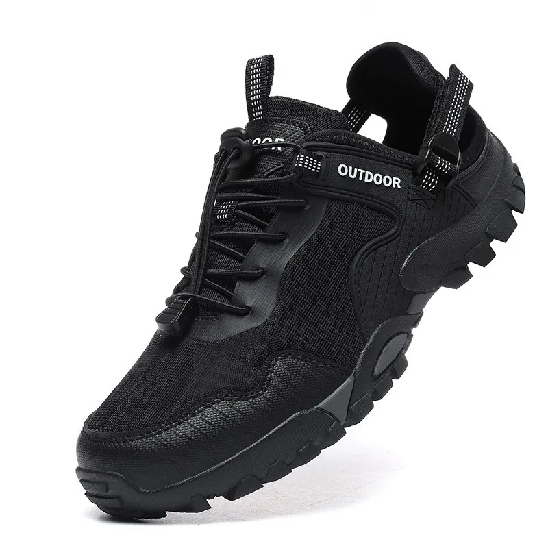 Men's Wide Fit Trail Shoes