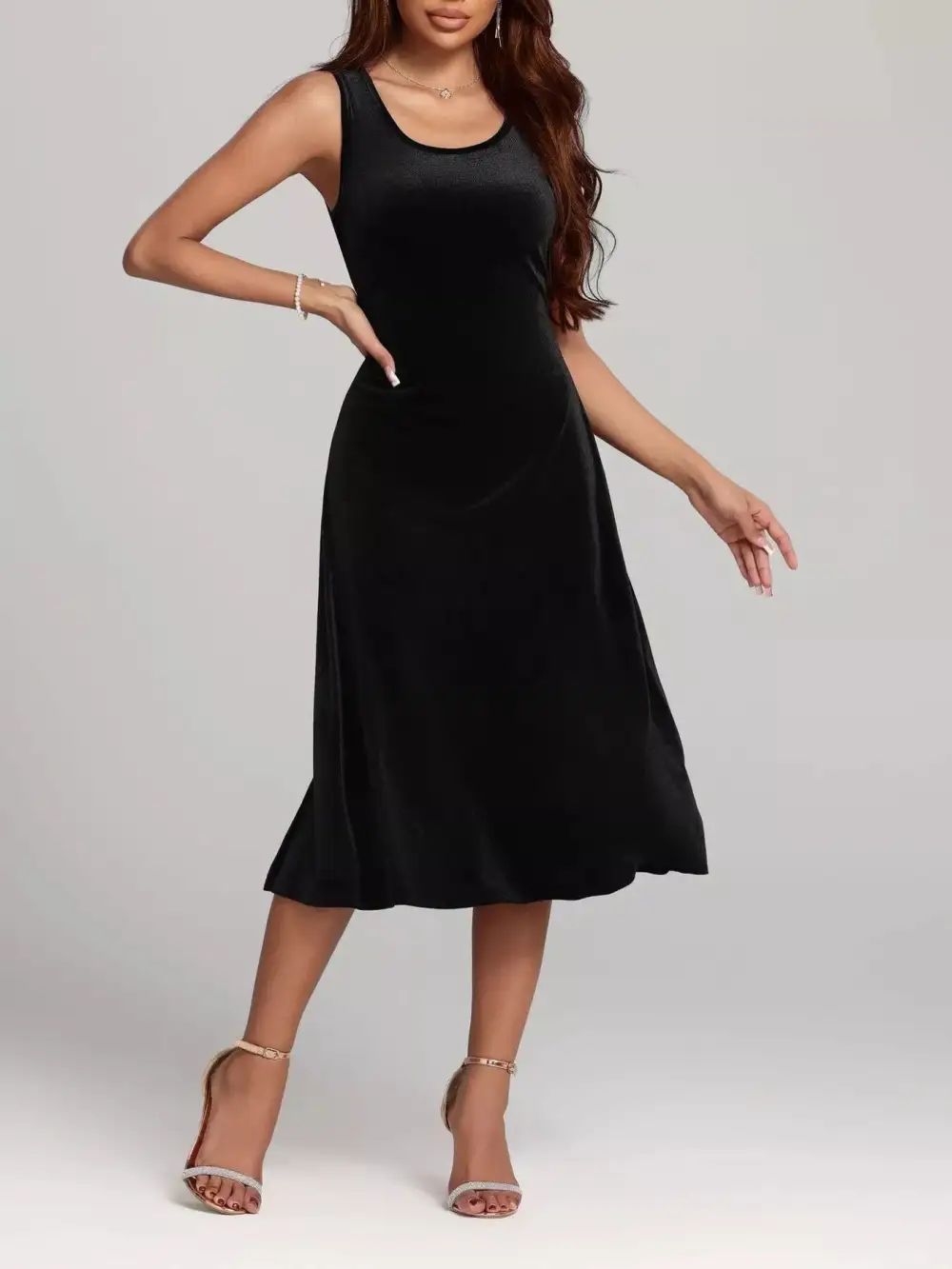 Velvet Round Neck Sleeveless Midi Dress