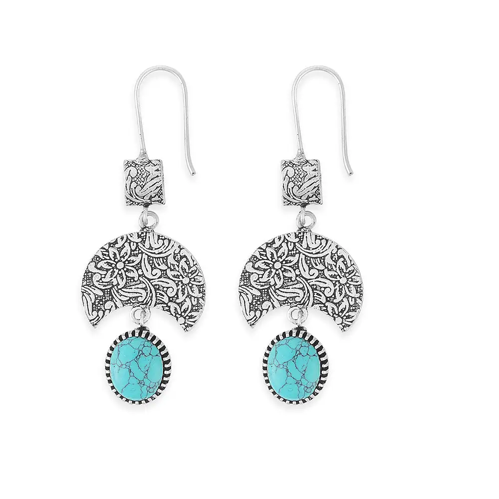 Timeless Contemporary Celestial Crescent Earrings