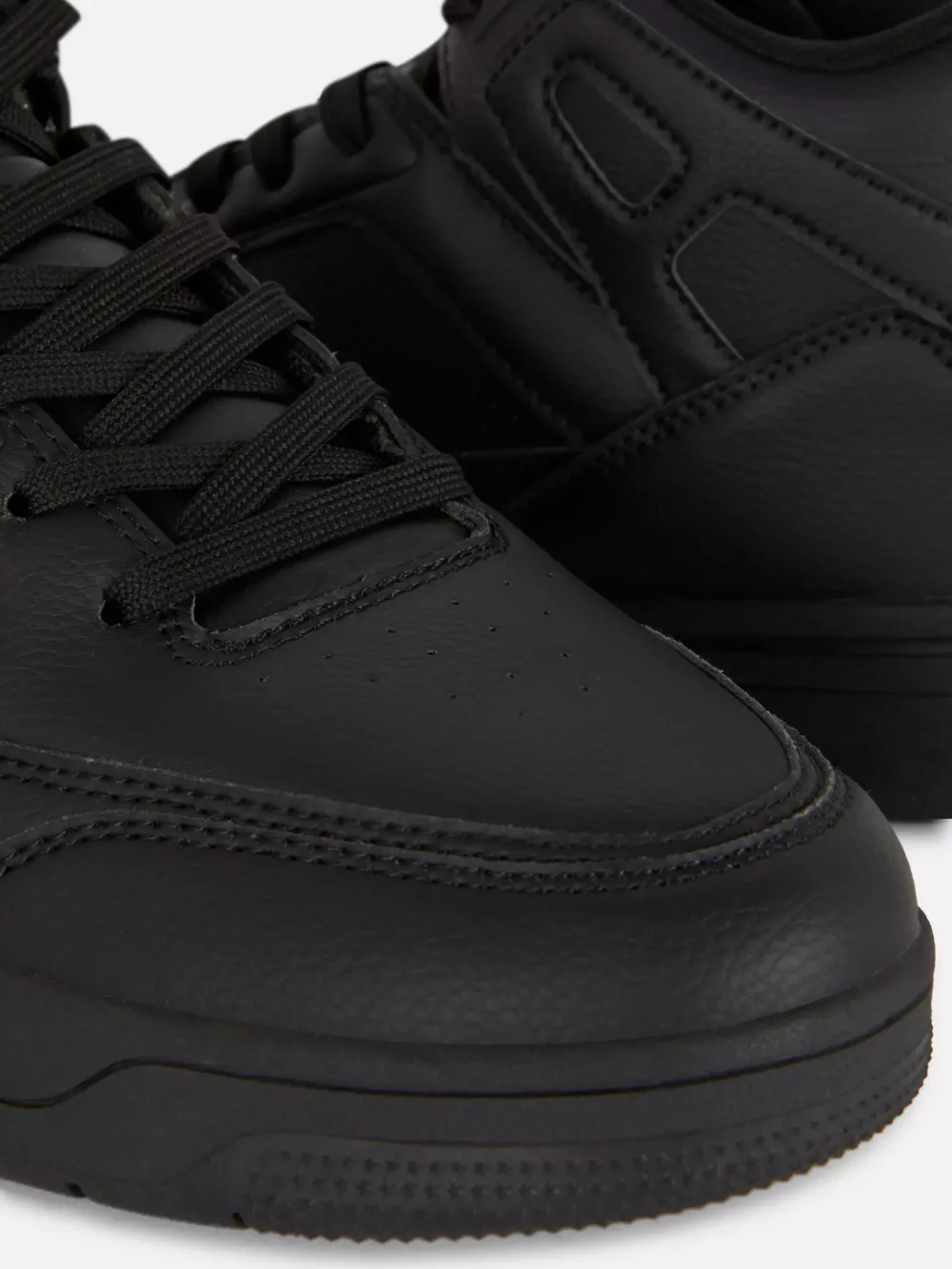 Leisure Breathable High-Top Round Head Sports Shoes
