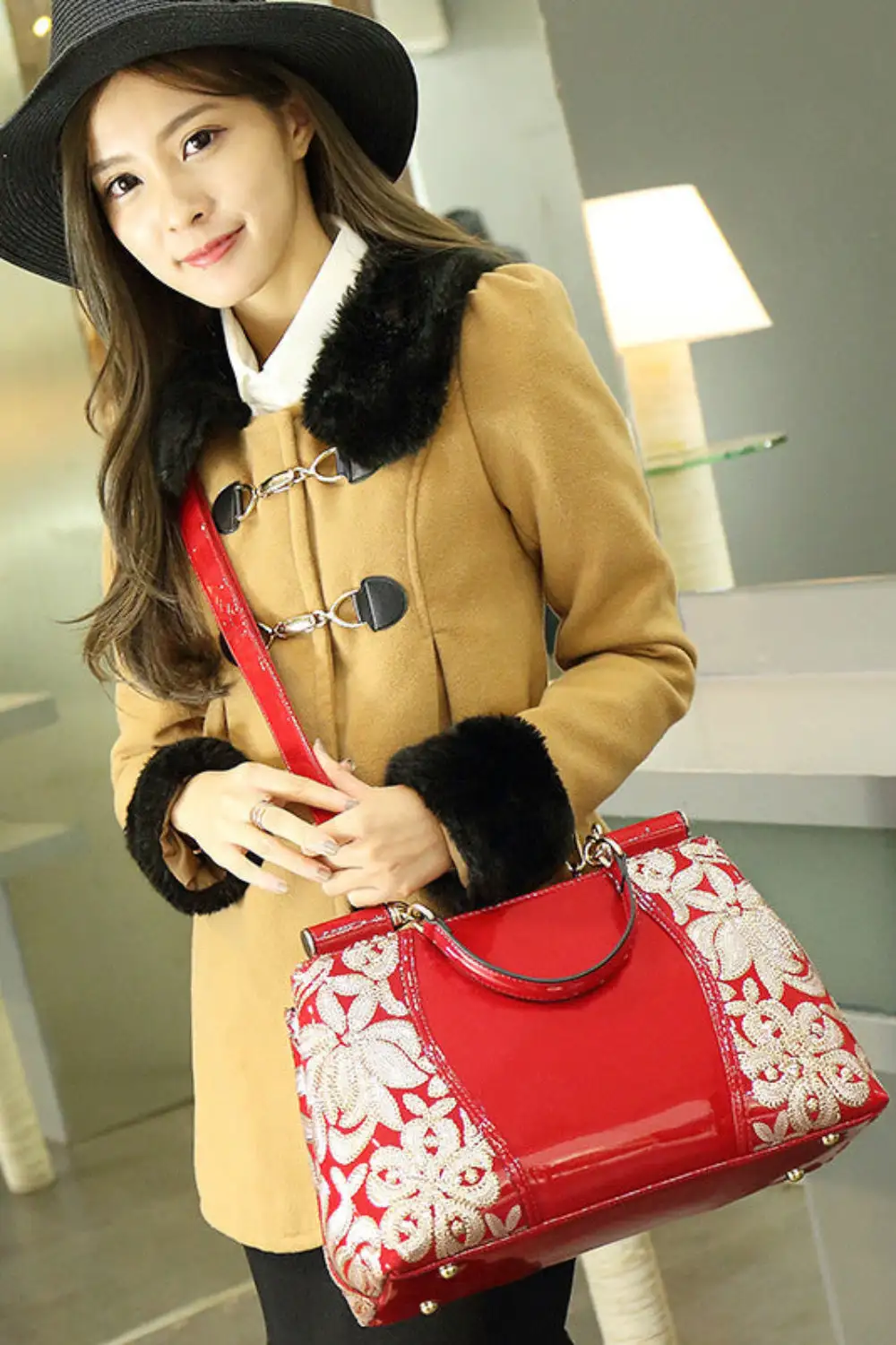 Glamorous Patent Leather Handbag Sequin Bead Shoulder Crossbody