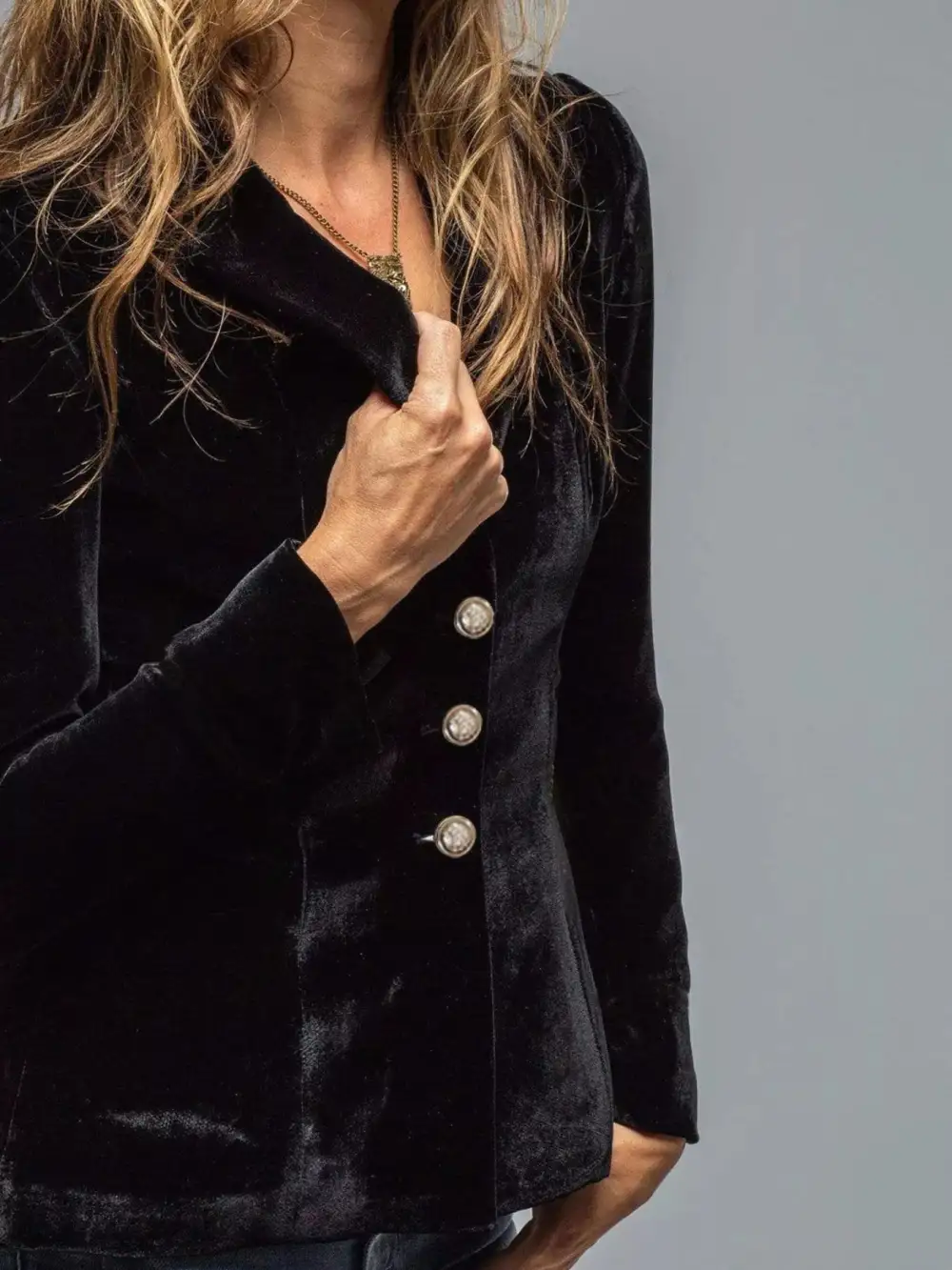 Button-Up Lapel-Collar Velvet Blazer
