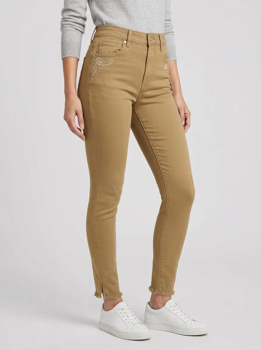 Women's Paisley Embroidery Distressed Hem Printed Slim Jeans