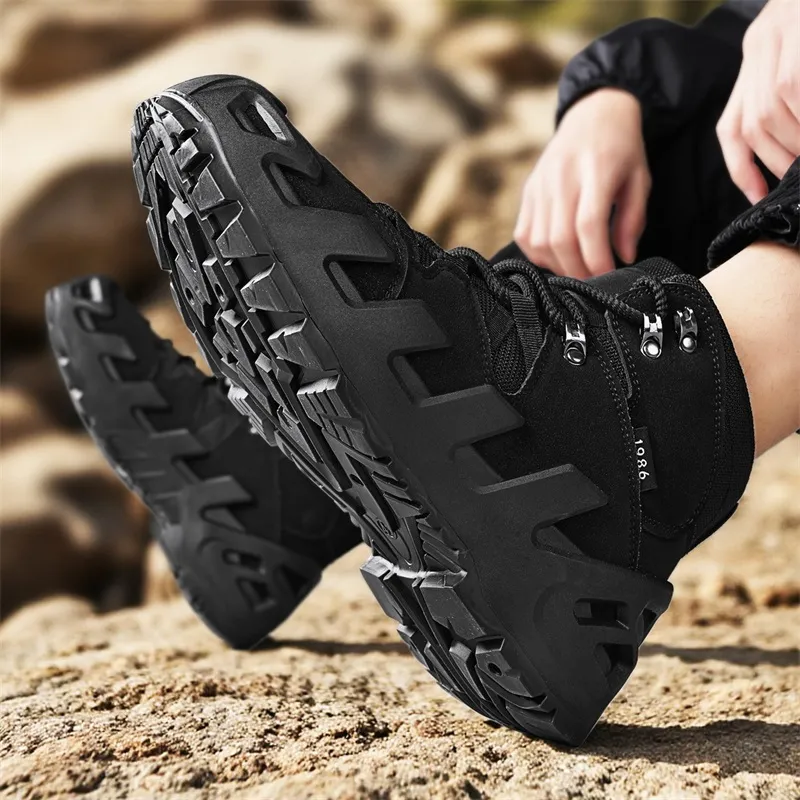 Men's Cushioned Hiking Shoes