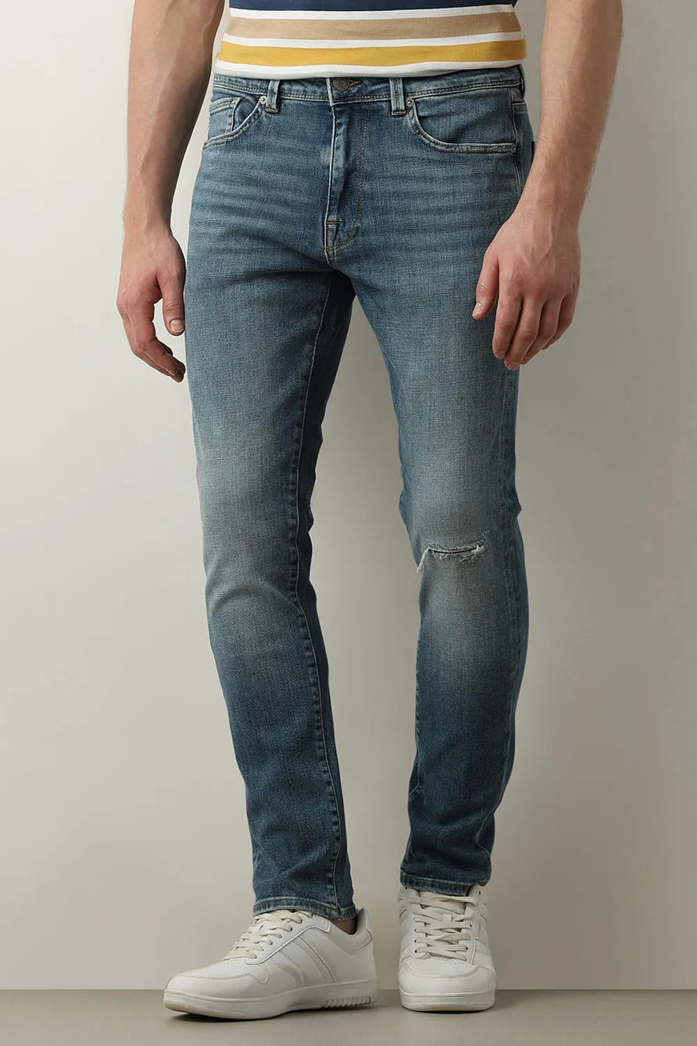 Blue Mid Rise Casual Slim Fit Jeans-wash bule