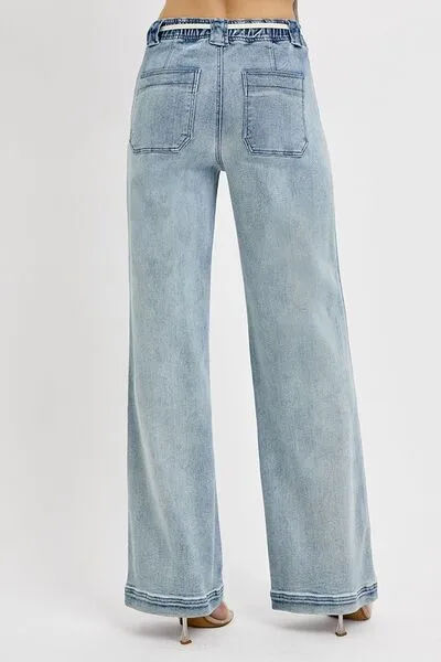 Comfortable Washed Pocketed Stretch Straight Leg Jeans
