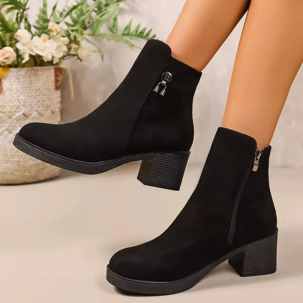 Lightweight Pointed Toe Block Heel Boots