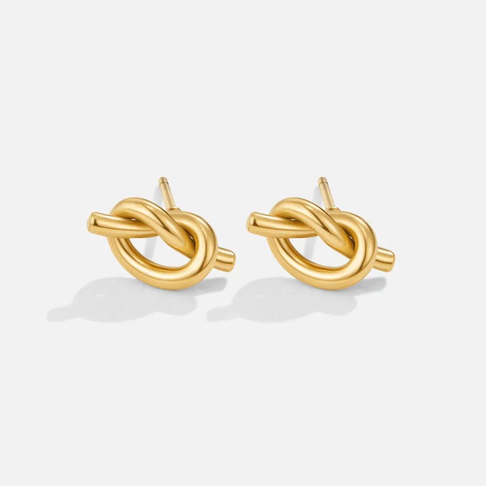 Minimal Design Earrings