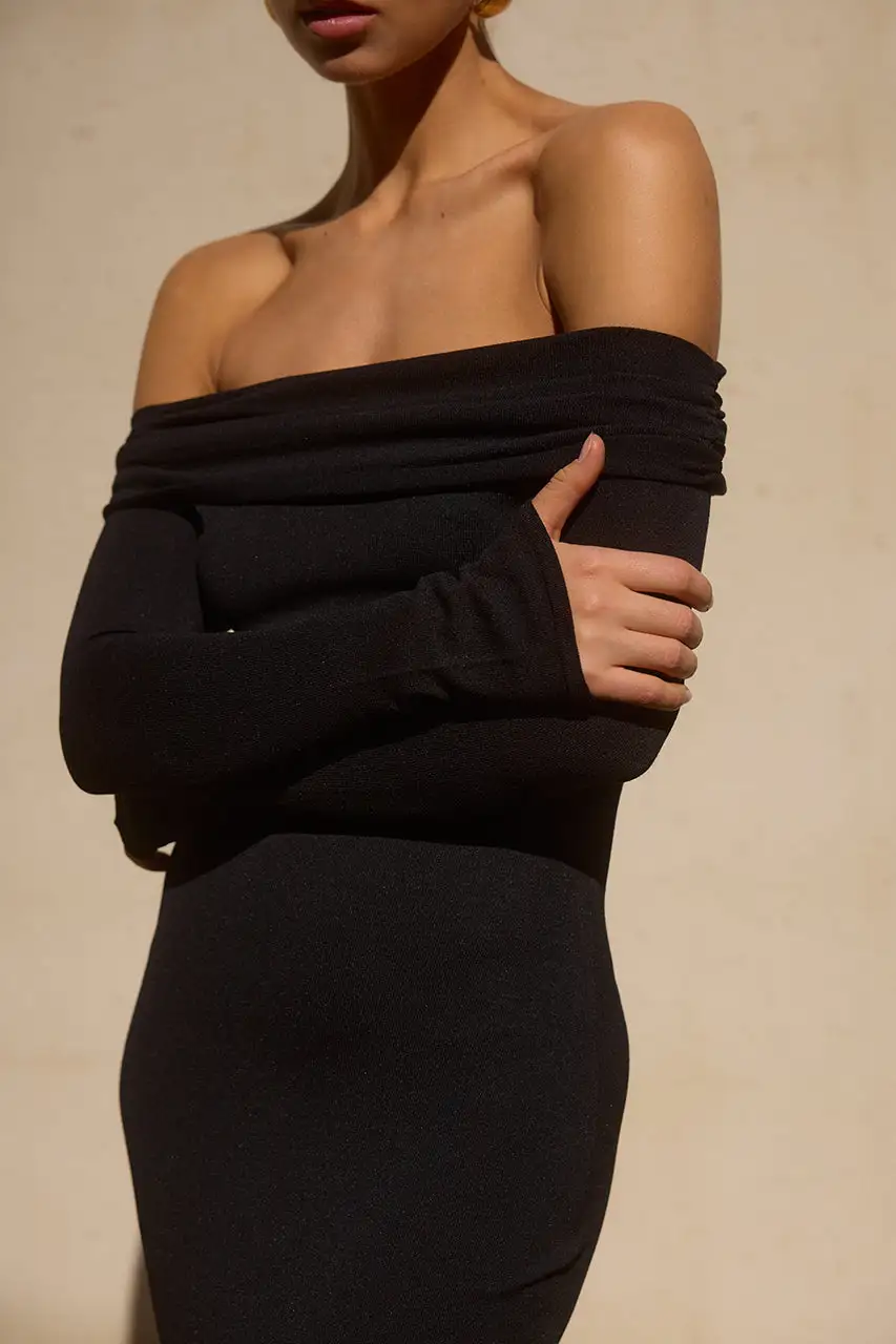 Off Shoulder Long Sleeve Maxi Dress