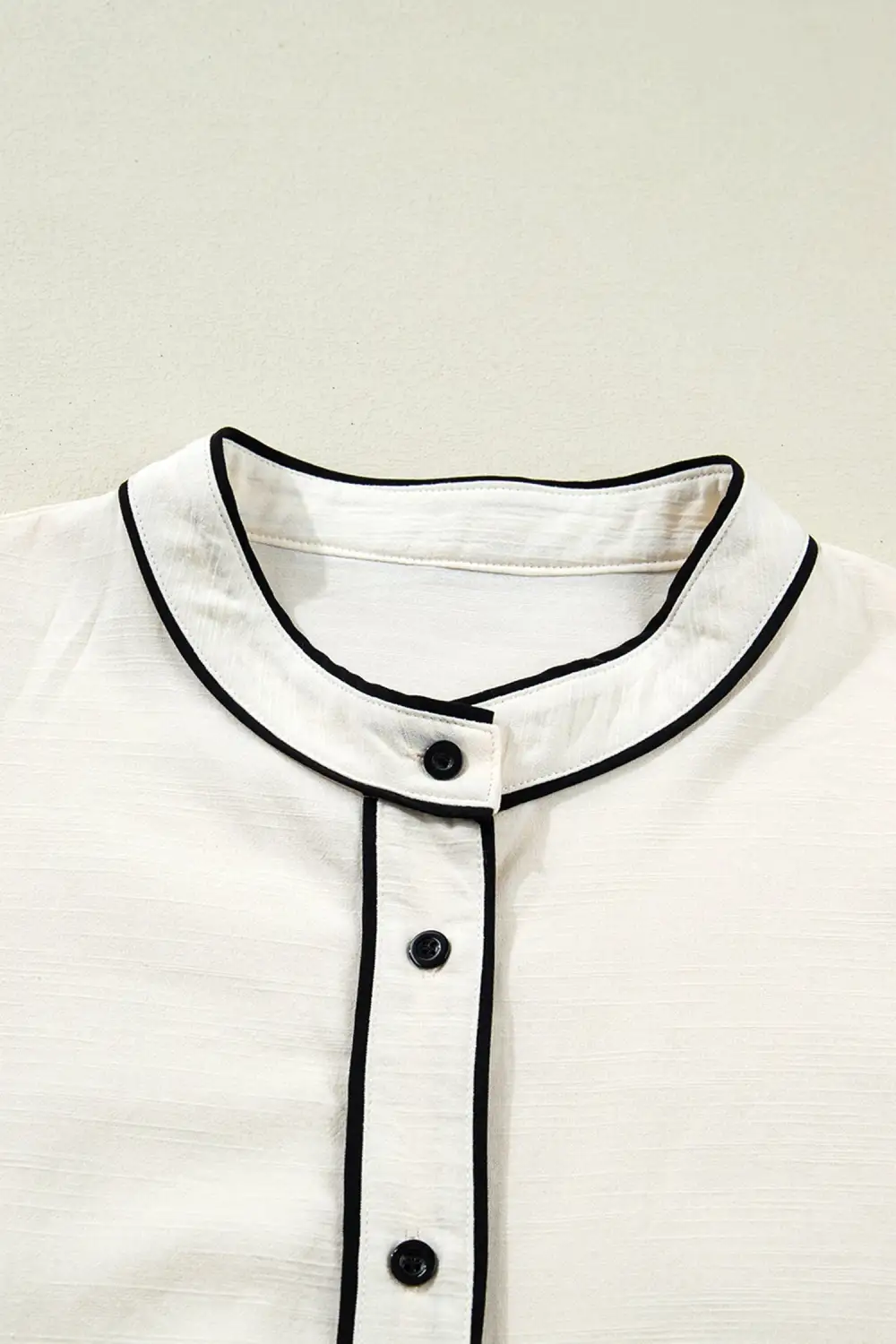 Women's Puff Sleeve Button Front Contrast Detail Blouse