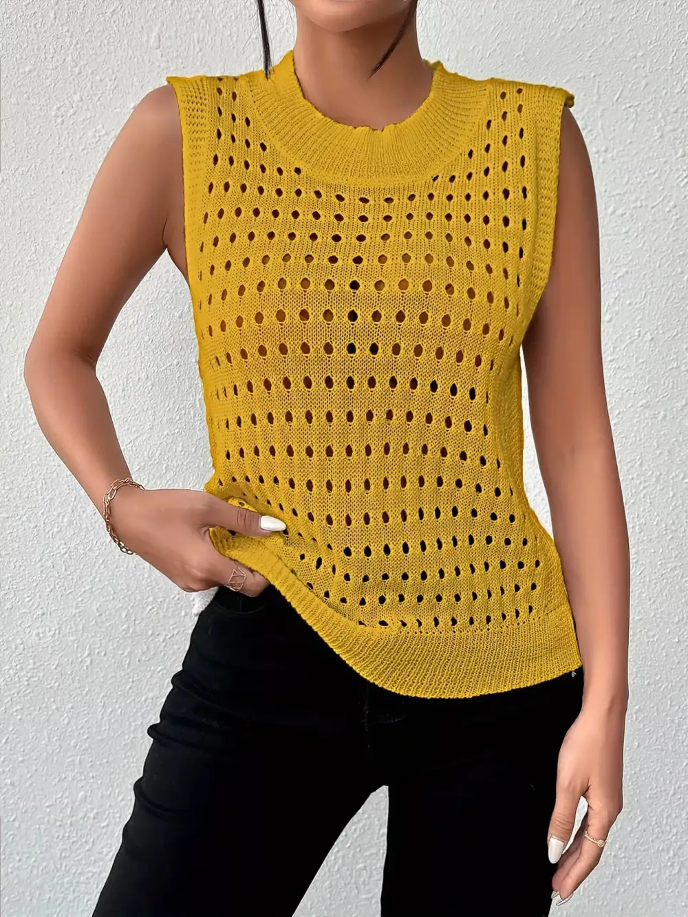 Round-Neck Knit Tank Top