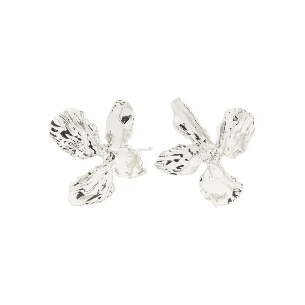 Rounded Cut Flower Stud Earrings