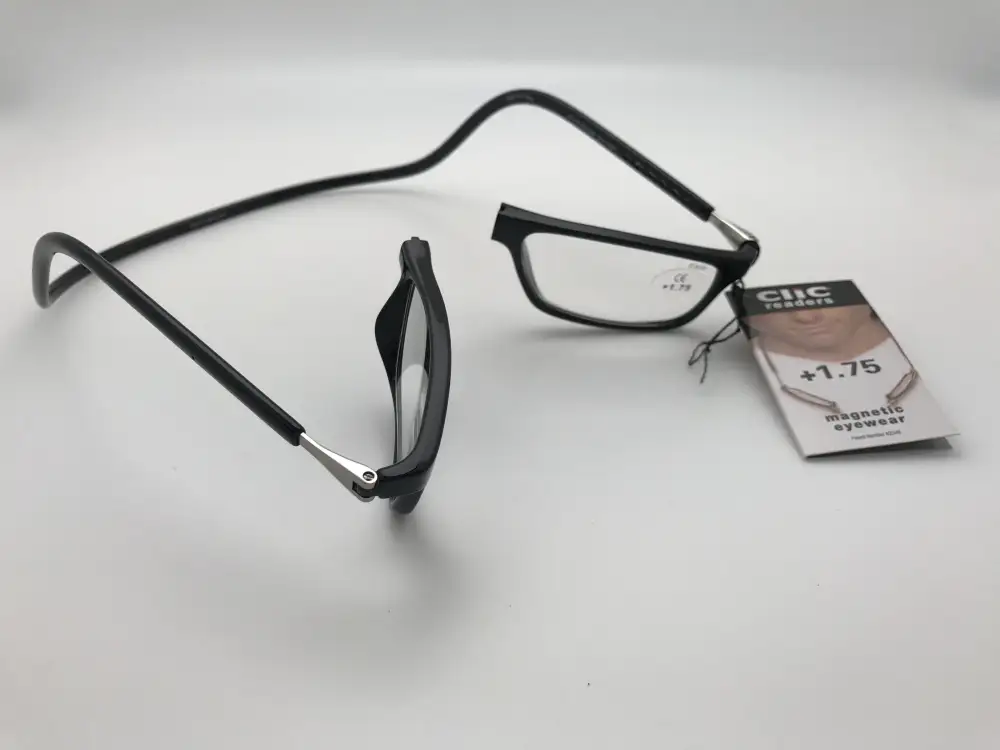 Executive Magnetic Front-Connect Reading Glasses - Black