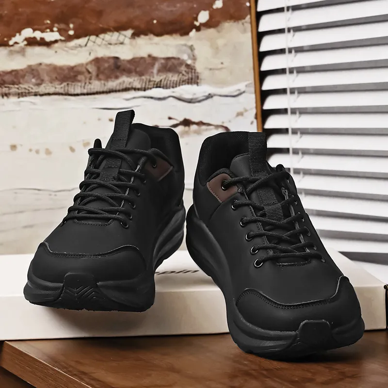 Men's Grip Sole Walking Shoes