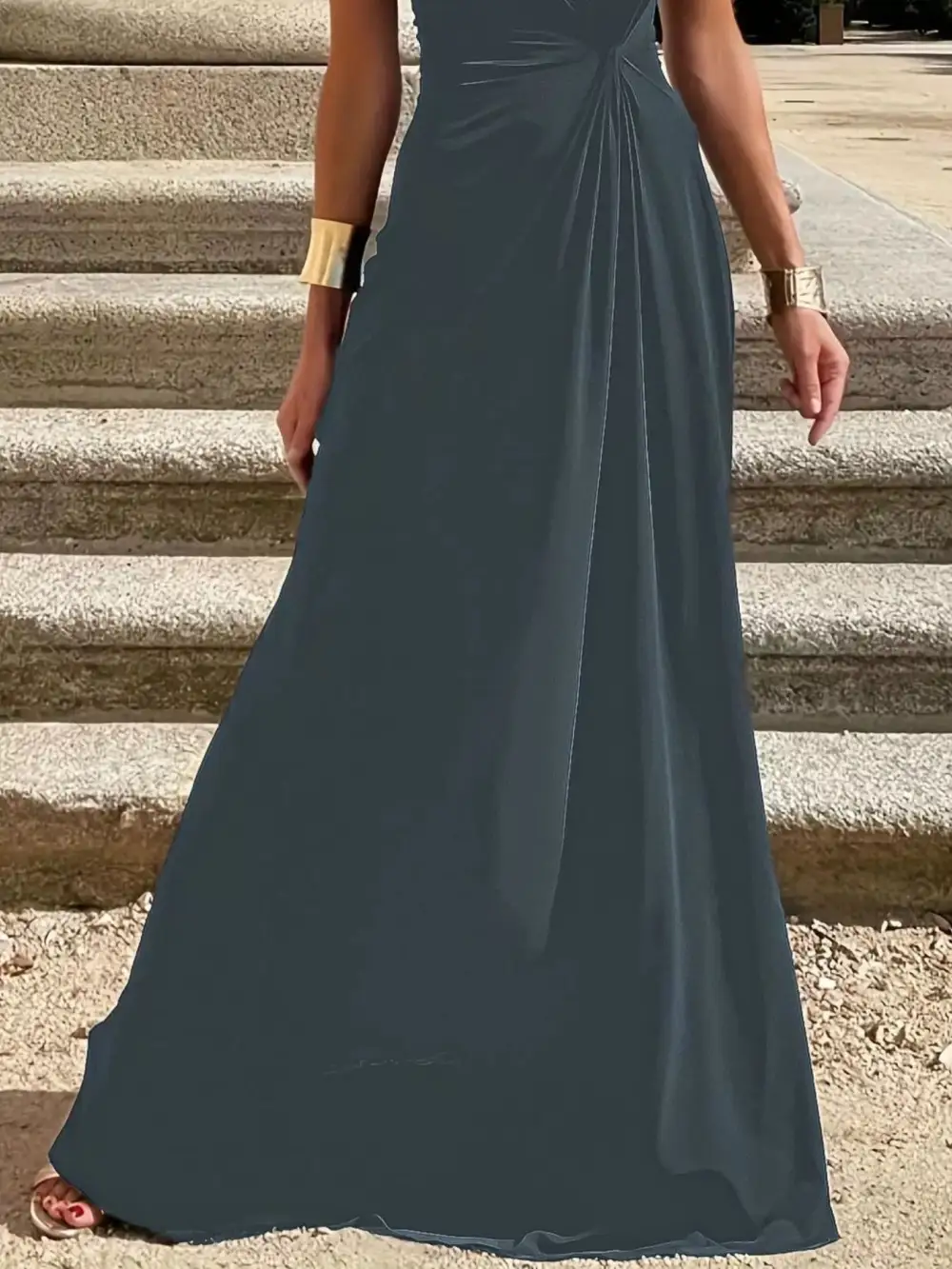 Round Neck Sleeveless Maxi Dress