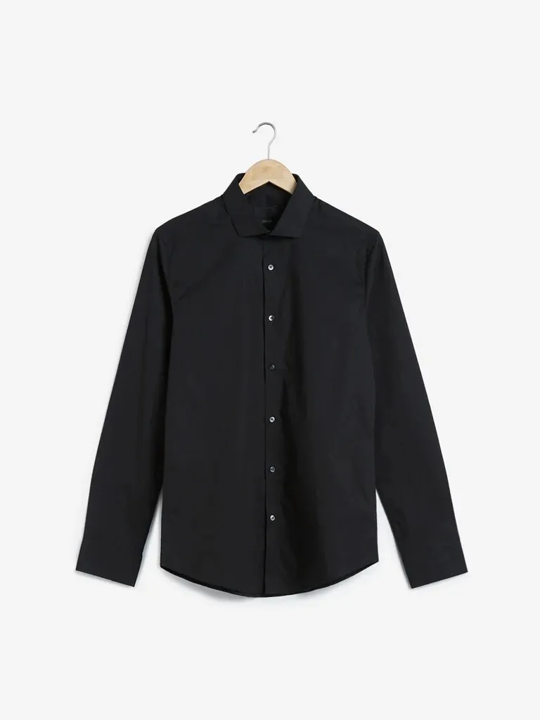 Man's Formals Black Cotton-Blend Ultra Loose Shirt