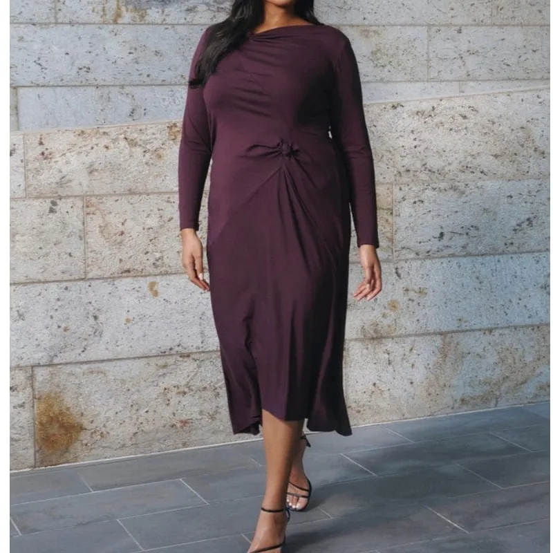 Modern Classic Women's Casual Dress