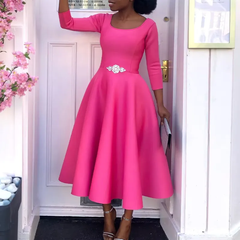  Line Midi Dress
