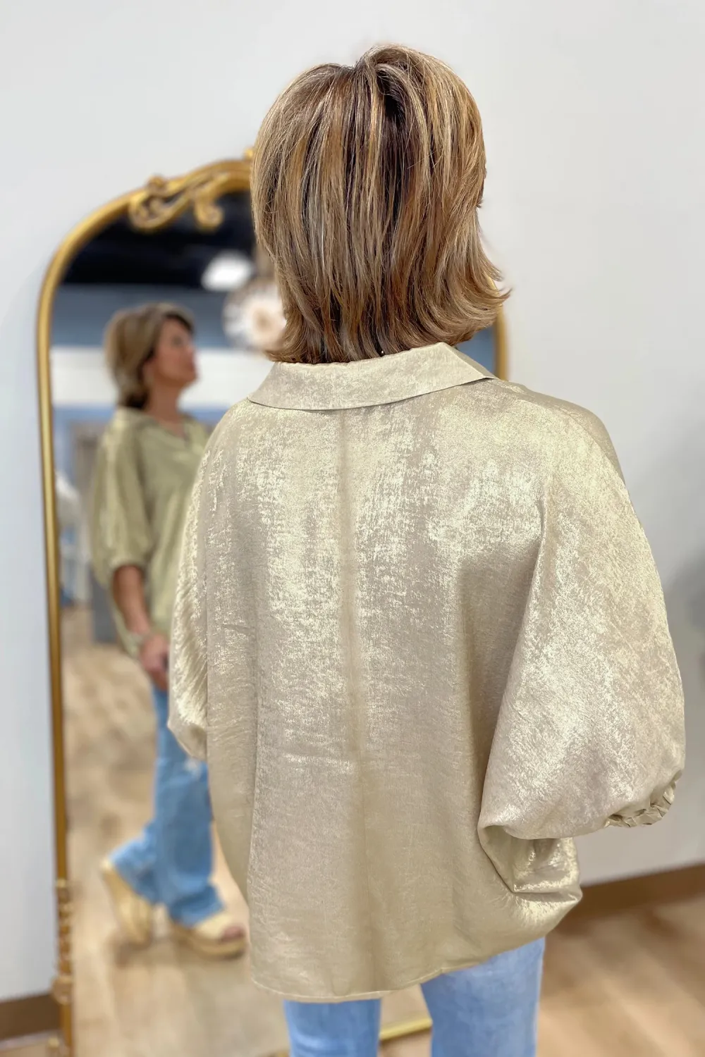 Collared V Neck Half Sleeve Top