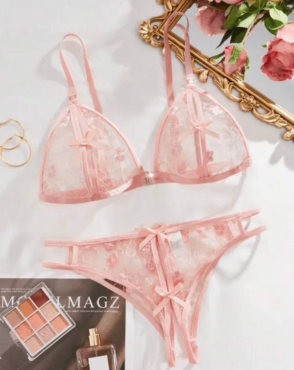 Sculpted Lace Lingerie Set