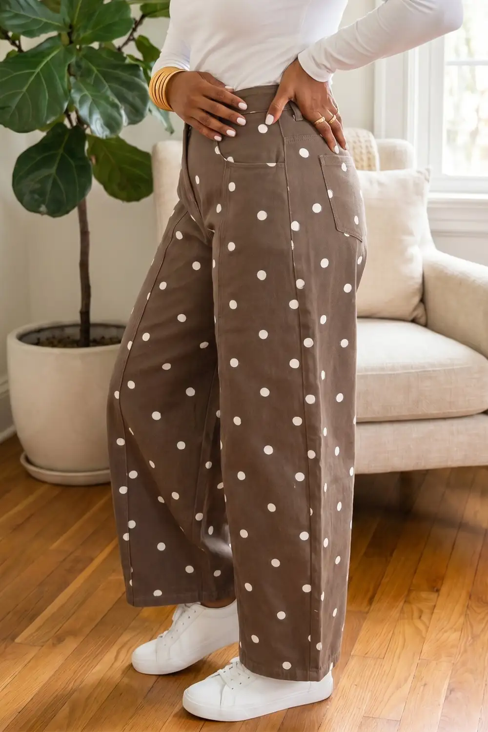 Women's Polka Dot Barrel Jeans With Tailored Seam