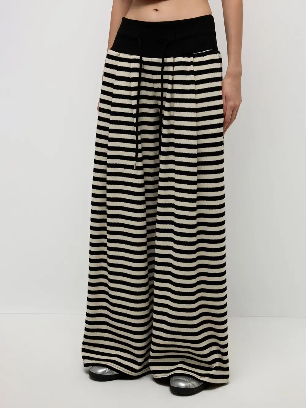 Wide-Leg Drawstring Striped Pants