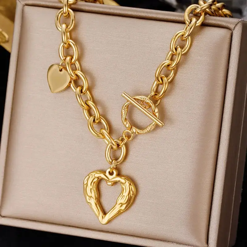 Heart Hammered Necklace
